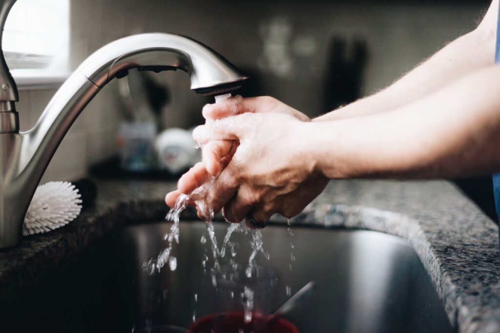 How to Prevent Common Infections and Illnesses: A Comprehensive Guide